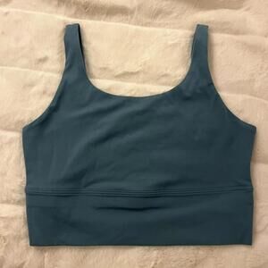 Nike Alate Athletic Tank Top